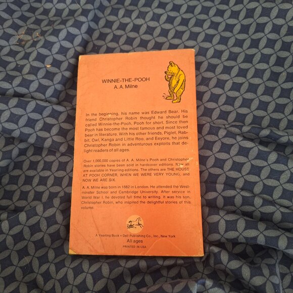 Winnie The Pooh book - Picture 4 of 4